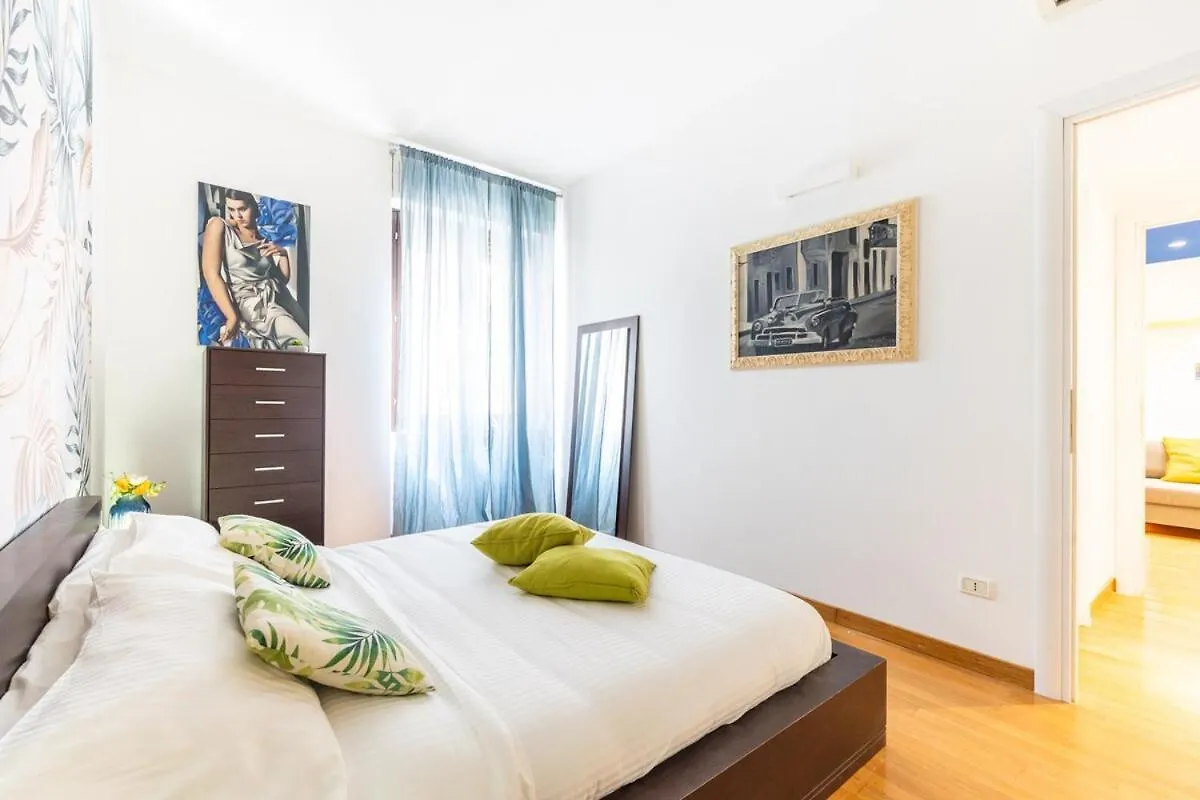Duomo-Navigli - Design Apartment, Wi-Fi, Netflix Milan Appartement